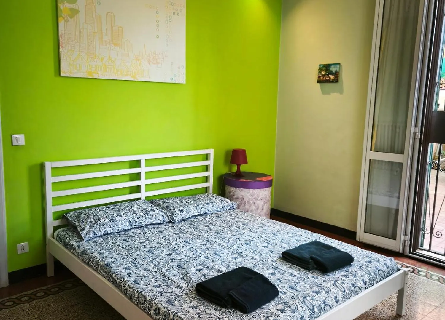 Homeinbo Bolonia Apartamento